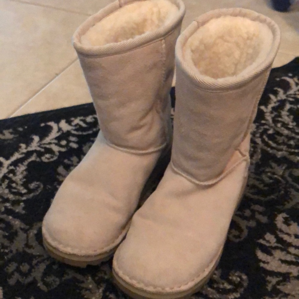 ALDO suede leather shearling wool ivory boots 5.5